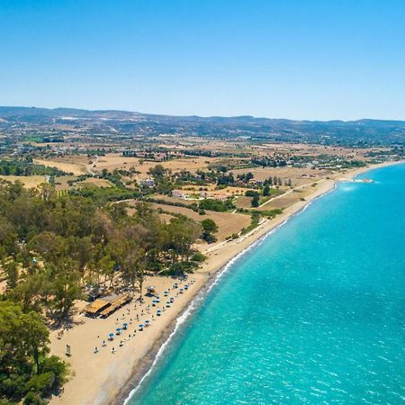 Sun Beach Villa Thio Polis Exteriér fotografie